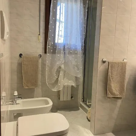 Unicumhouse Fiera - Stazione Porta Nuova *